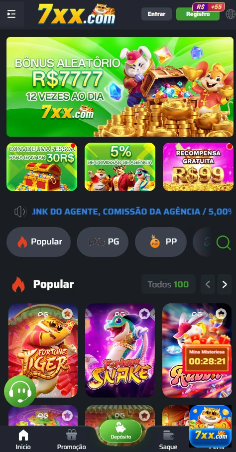 Especialista atendendo jogador VIP em celular